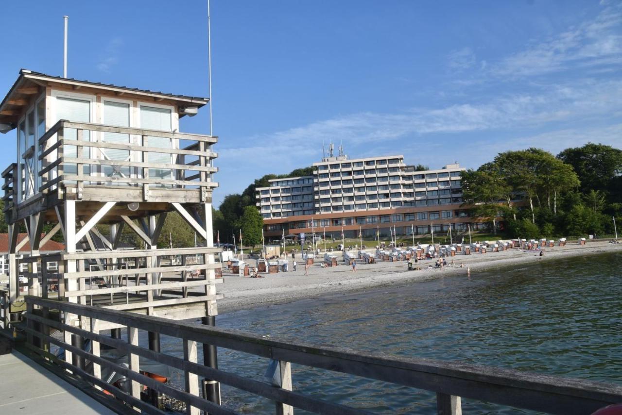 Fewo1846 Intermar - Kajuete Foerdeblick - Familienfreundliches Studioapartment Mit Balkon Und Meerblick Gluecksburg Luaran gambar