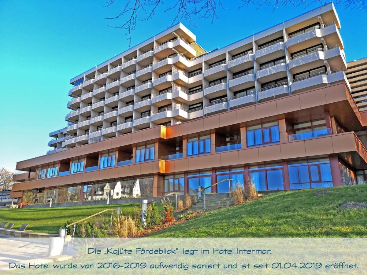 Fewo1846 Intermar - Kajuete Foerdeblick - Familienfreundliches Studioapartment Mit Balkon Und Meerblick Gluecksburg Luaran gambar
